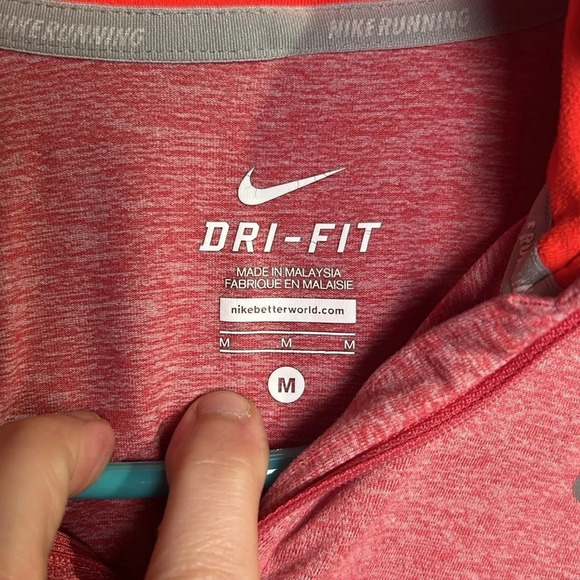 Women Nike Dri-Fit Pullover size Medium - Picture 3 of 6